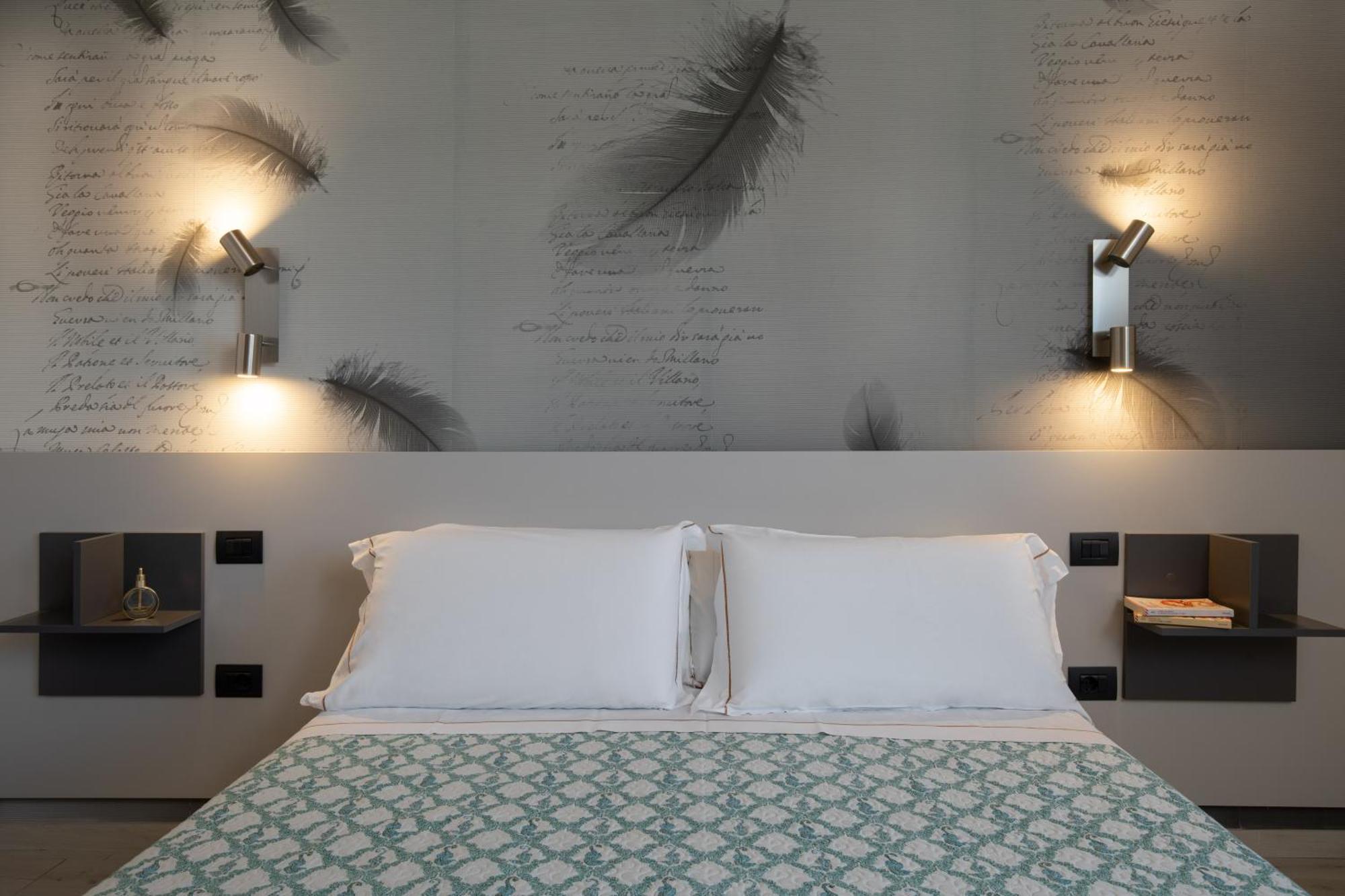 Theodore Rooms San Teodoro  Exterior photo
